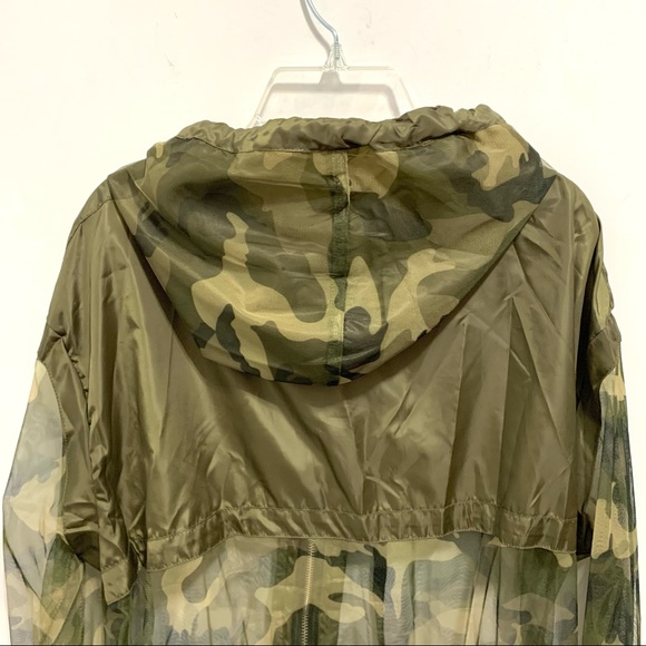 NWT Camo Print Mesh Hoodie - Picture 13 of 15